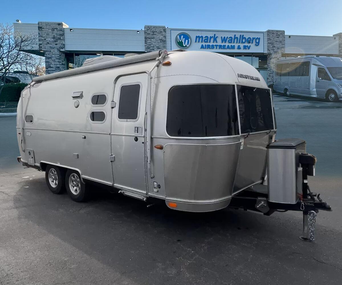 2021 Airstream Flying Cloud 23CB Bunk in columbus OH