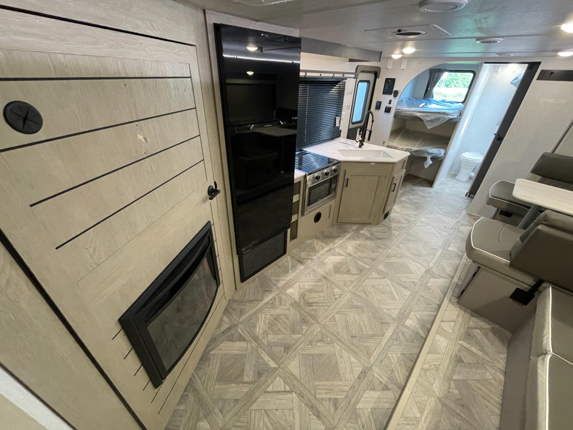 2024 Forest River SALEM CRUISE LITE 26ICE in monticello MN