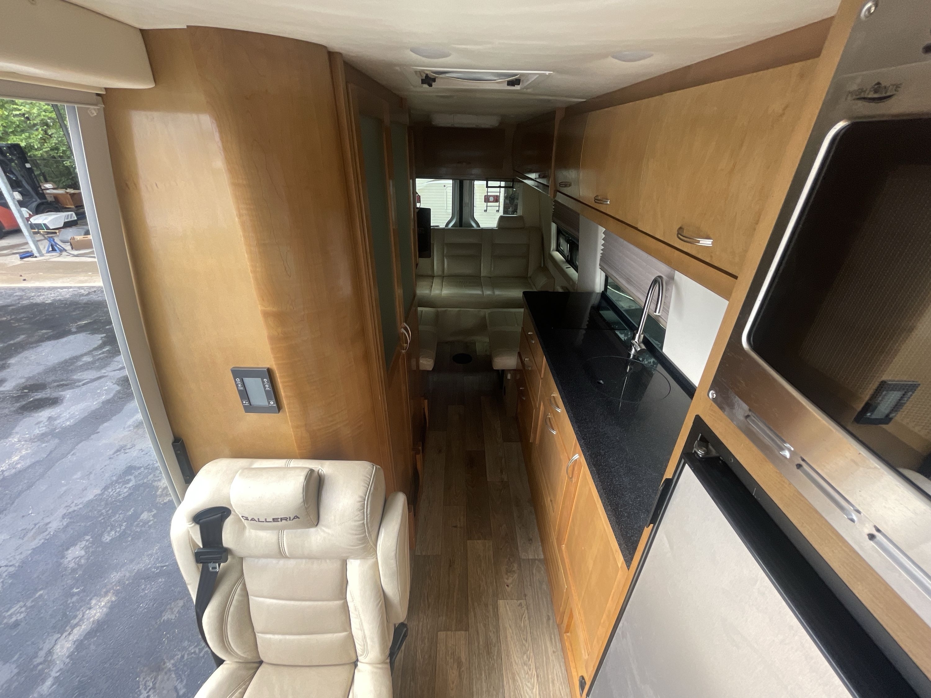 2017 Coachmen GALLERIA 24T in strafford MO