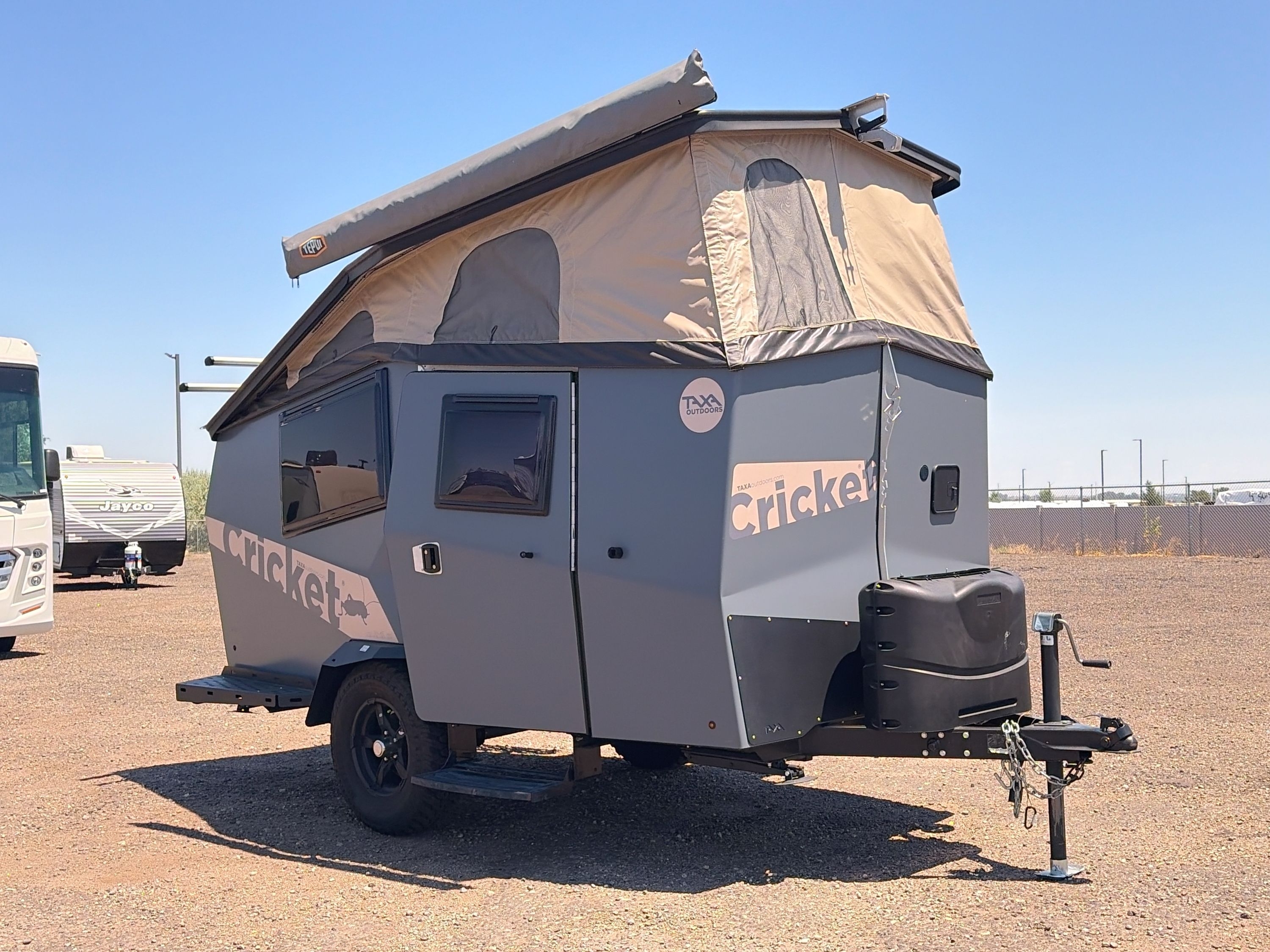 2020 Taxa Outdoors CRICKET TREK in longmont CO