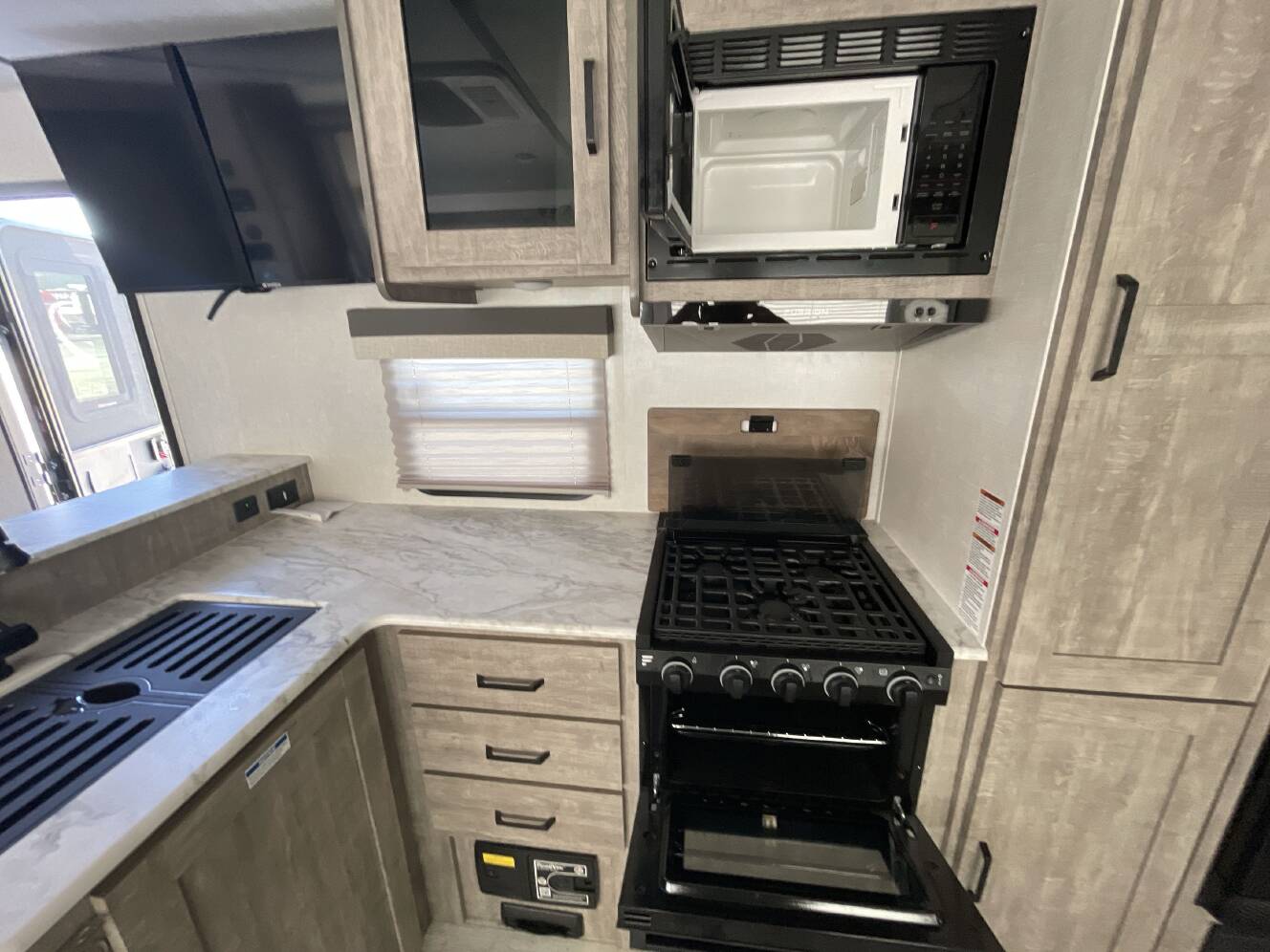 A photo of this 2023 Forest River SURVEYOR 276BHLE