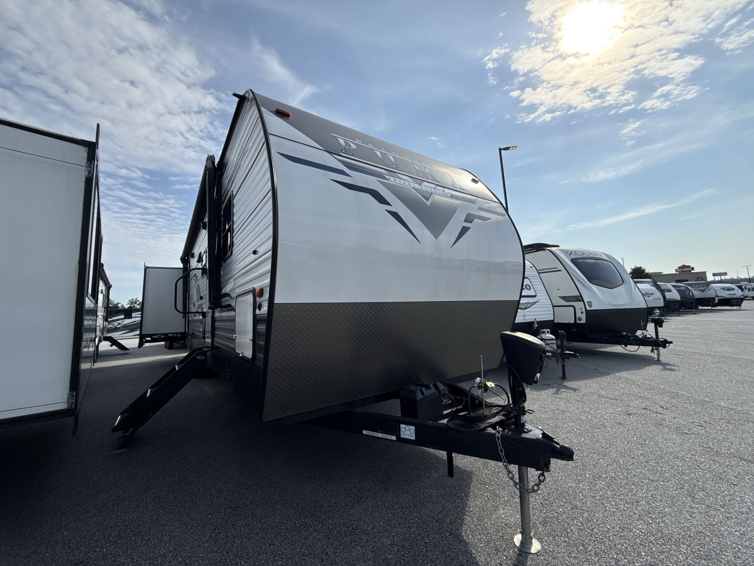 2022 Forest River PUMA 32DBTS RV