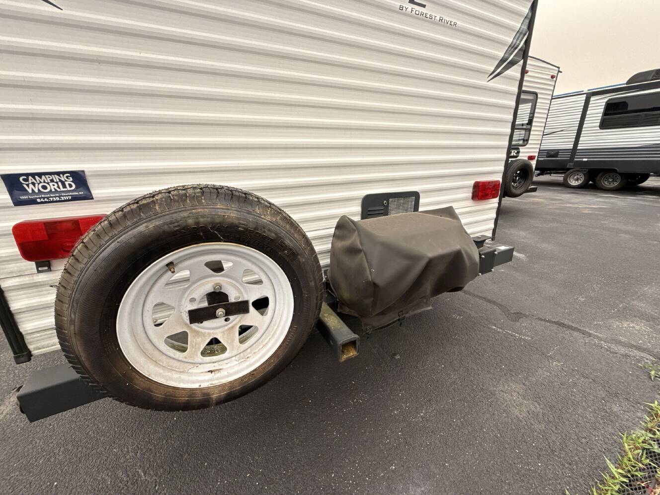 A photo of this 2016 Forest River SALEM CRUISE LITE 261BHXL