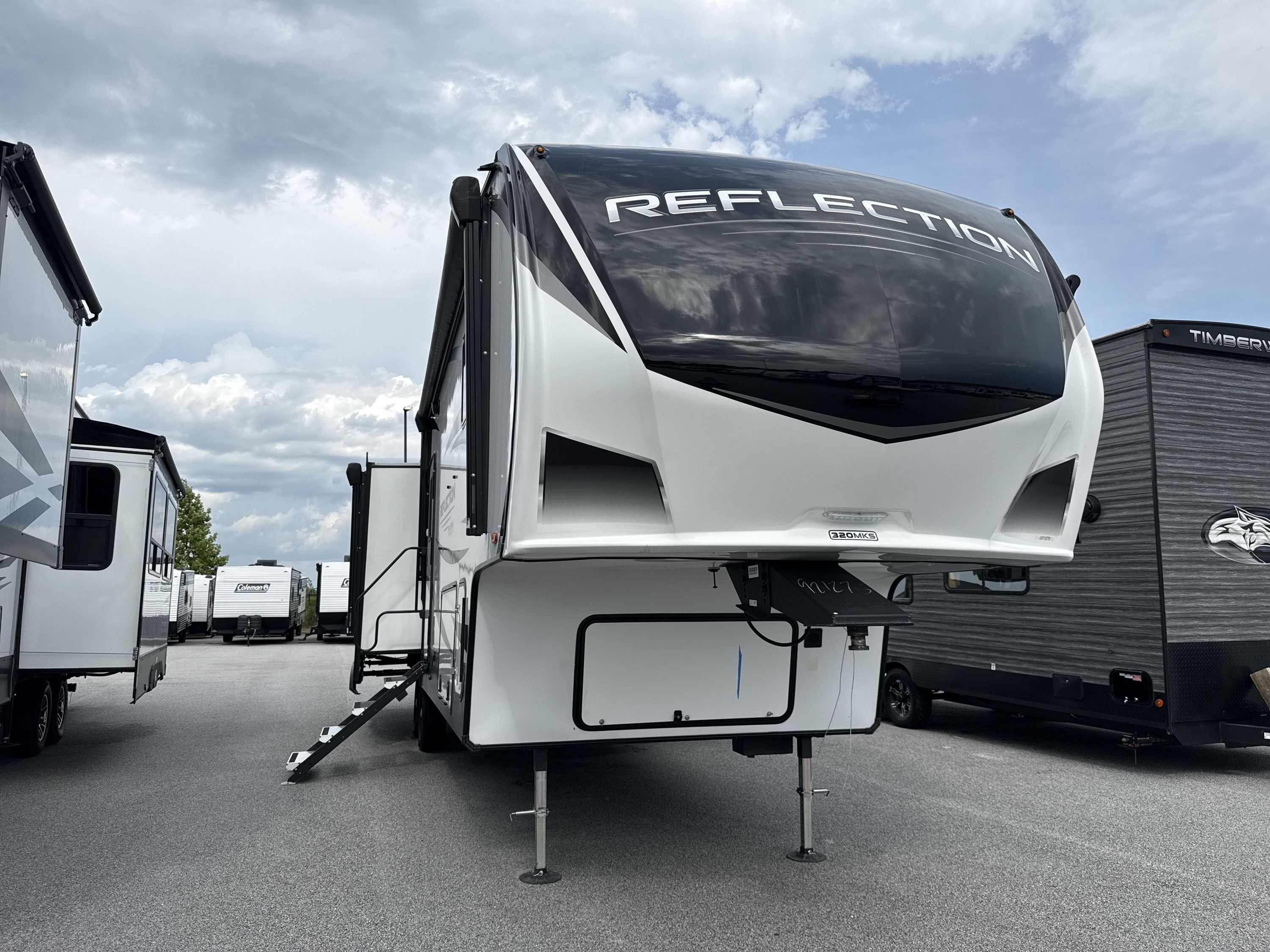 2022 Grand Design REFLECTION 320MKS RV