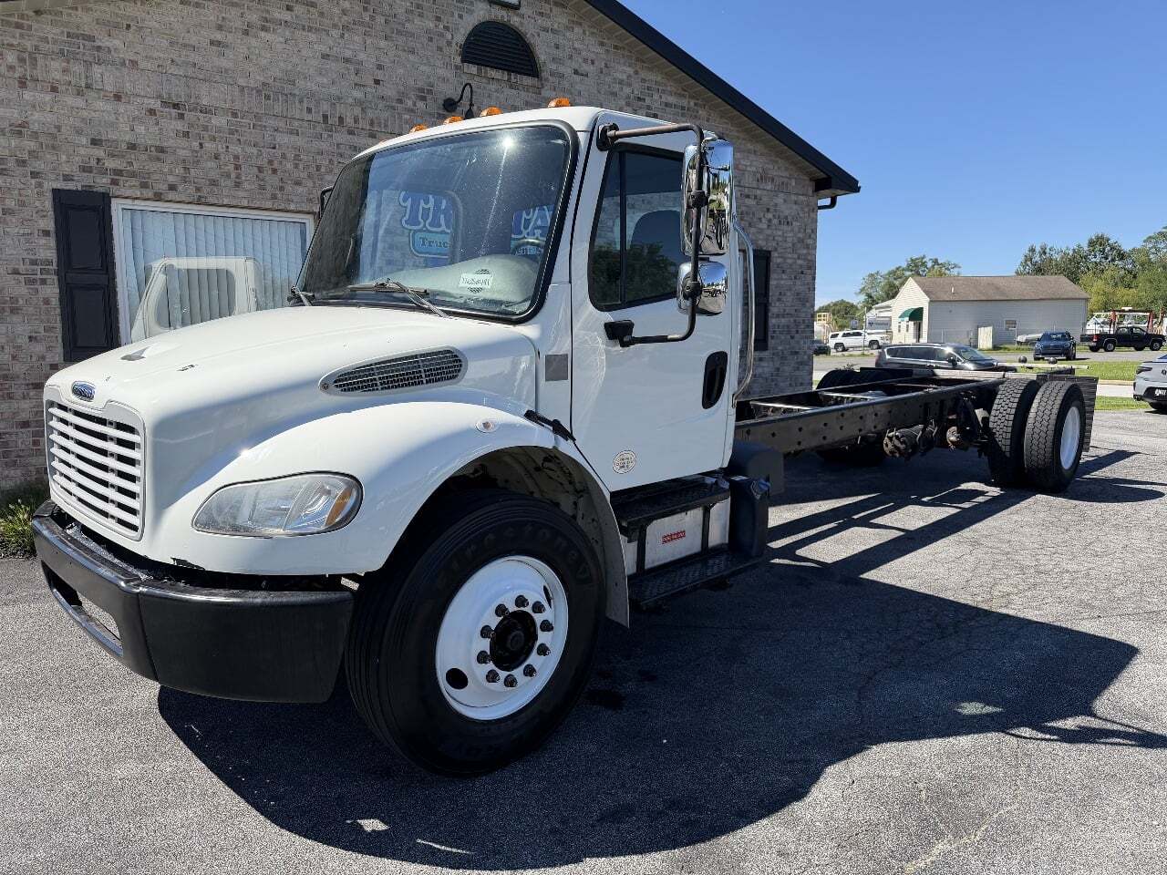 2015 FREIGHTLINER BUSINESS CLASS M2 106 in New Castle, DE