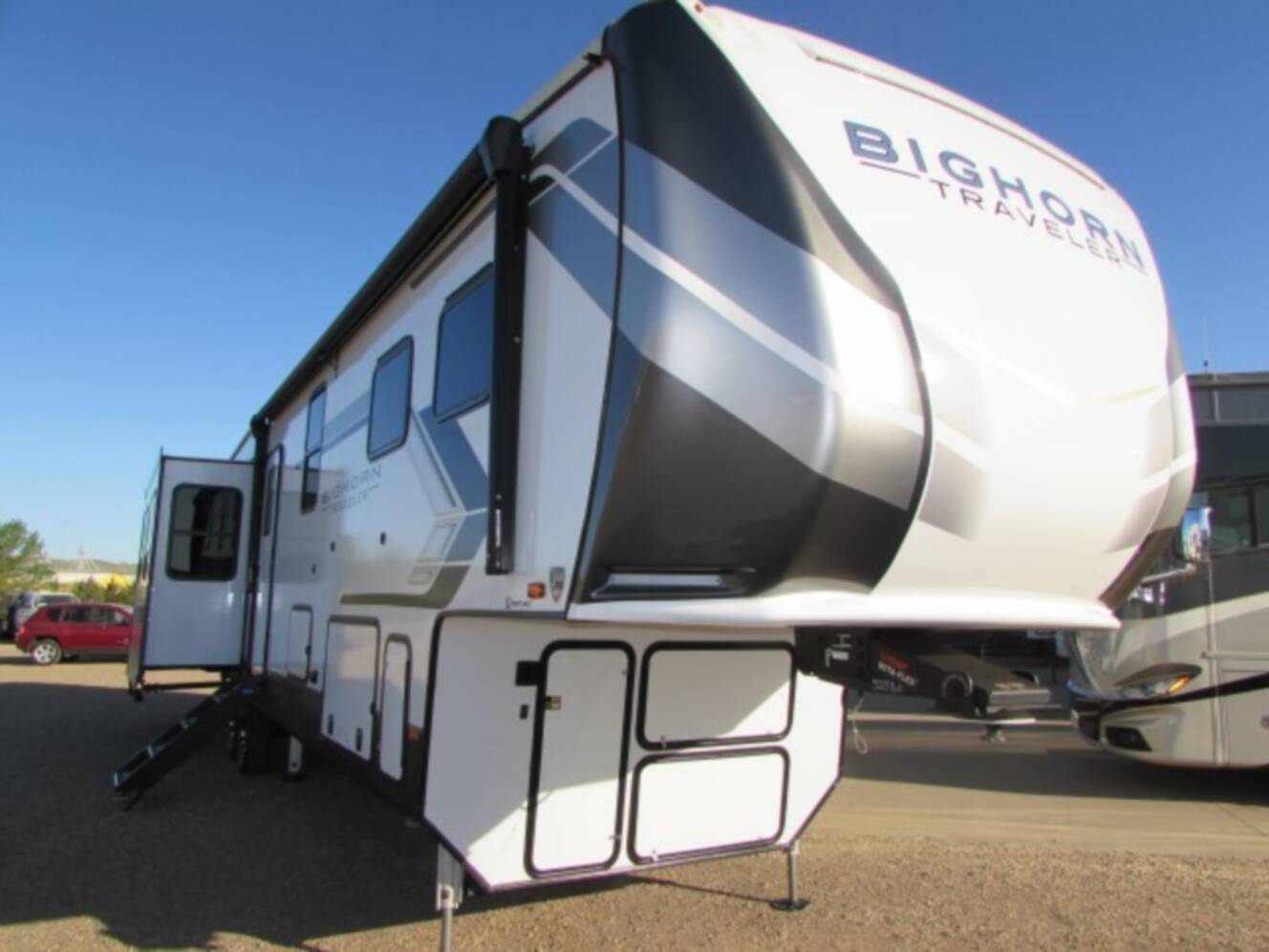 A photo of this 2023 Heartland BIGHORN M39MB