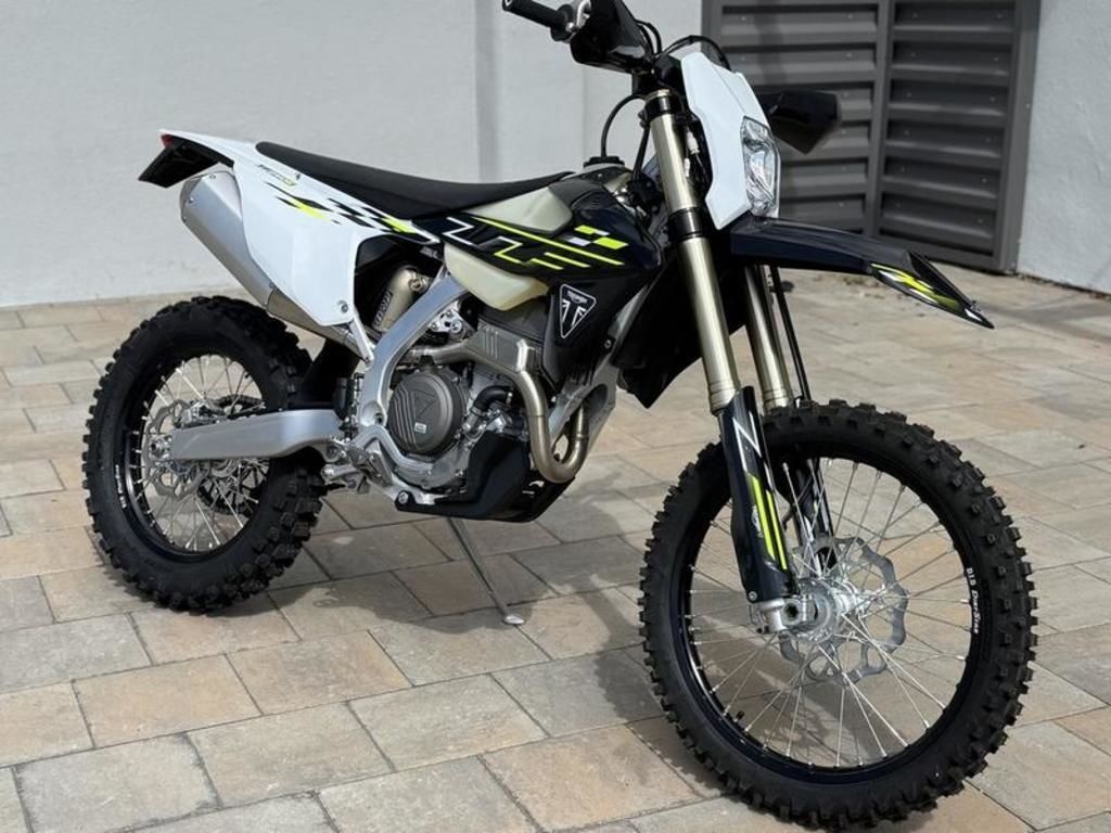 2026 Triumph TF 250-E Jet Black/Pure White 250-E in Las Vegas, NV