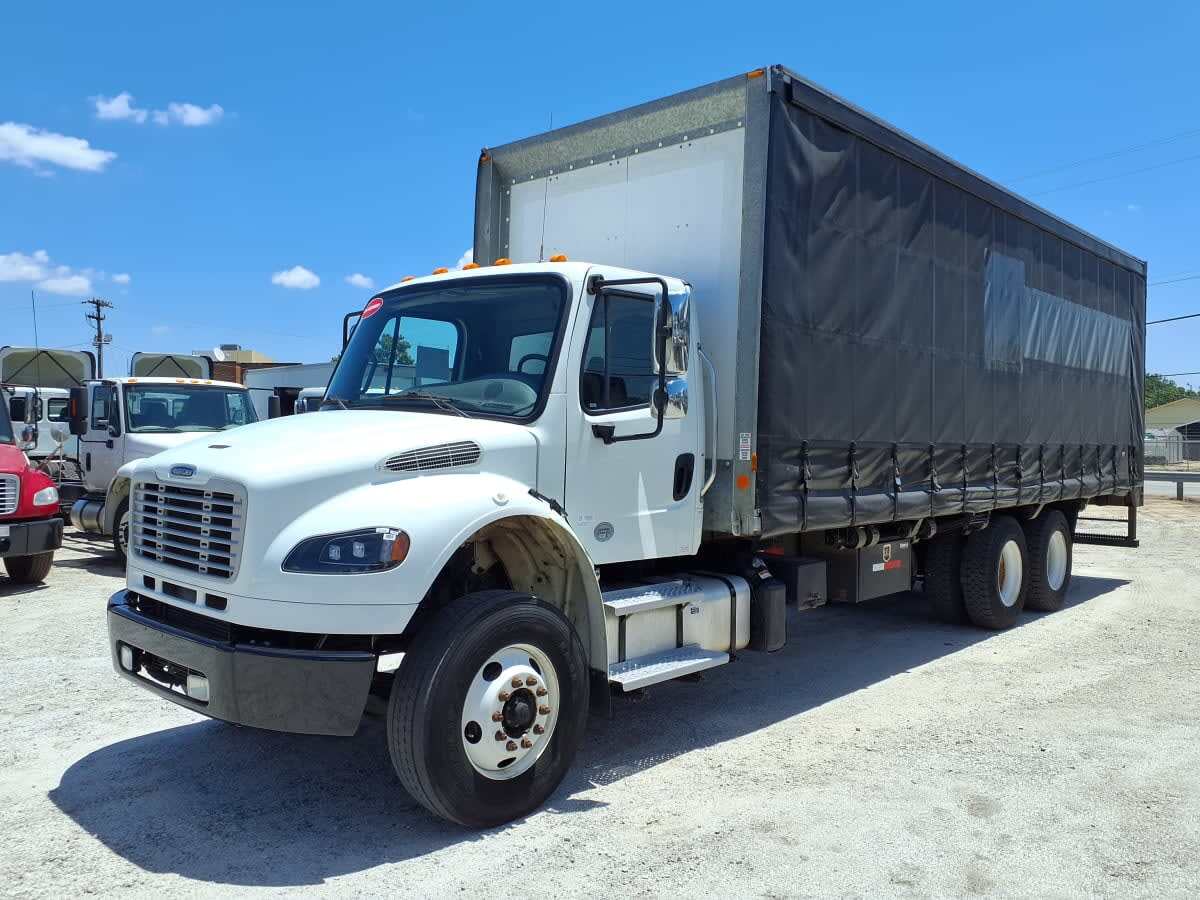 2020 FREIGHTLINER BUSINESS CLASS M2 106 in Greenville, SC