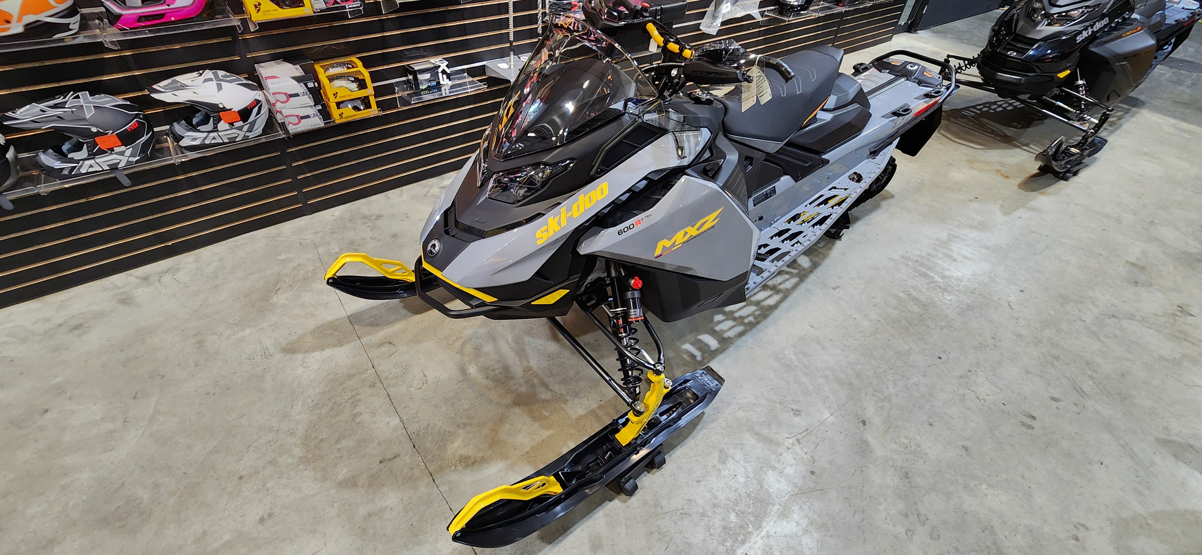 2026 Ski-Doo MXZ BLIZZARD 600R 137 in monroe WI