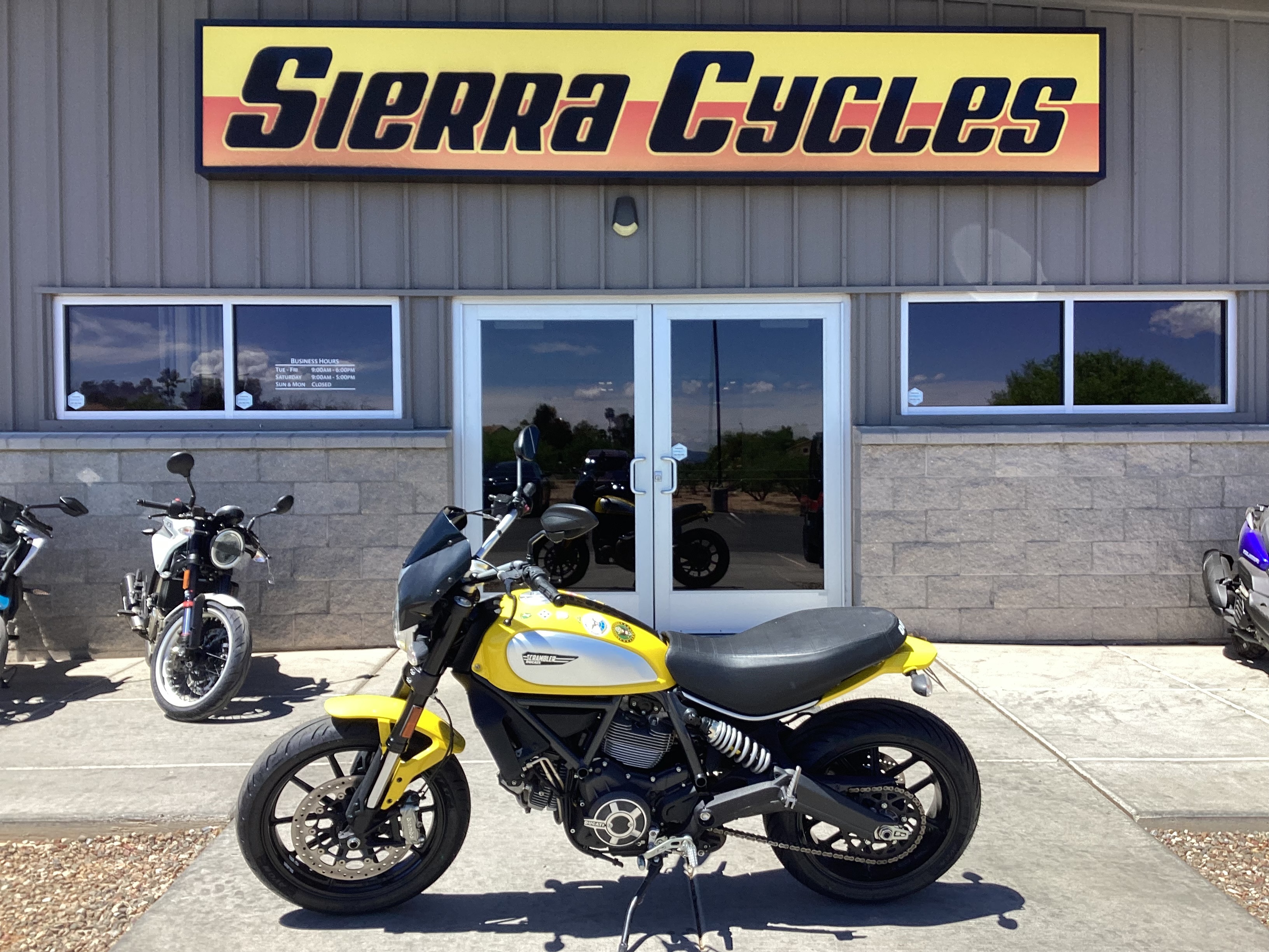 2016 Ducati Scrambler Icon ICON in Sierra Vista, AZ