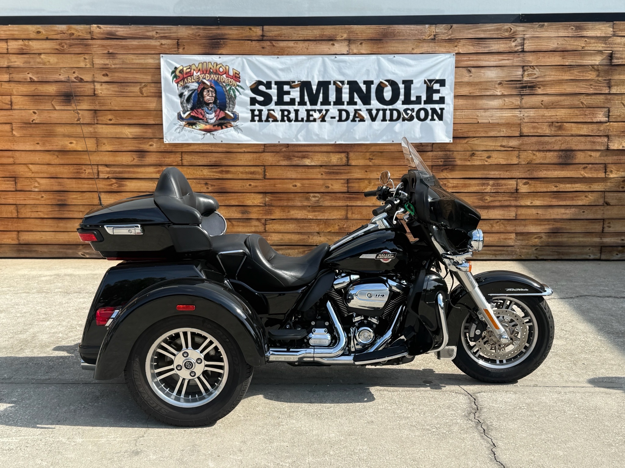 2023 Harley-Davidson Tri Glide® Ultra ULTRA CLASSIC in Sanford, FL