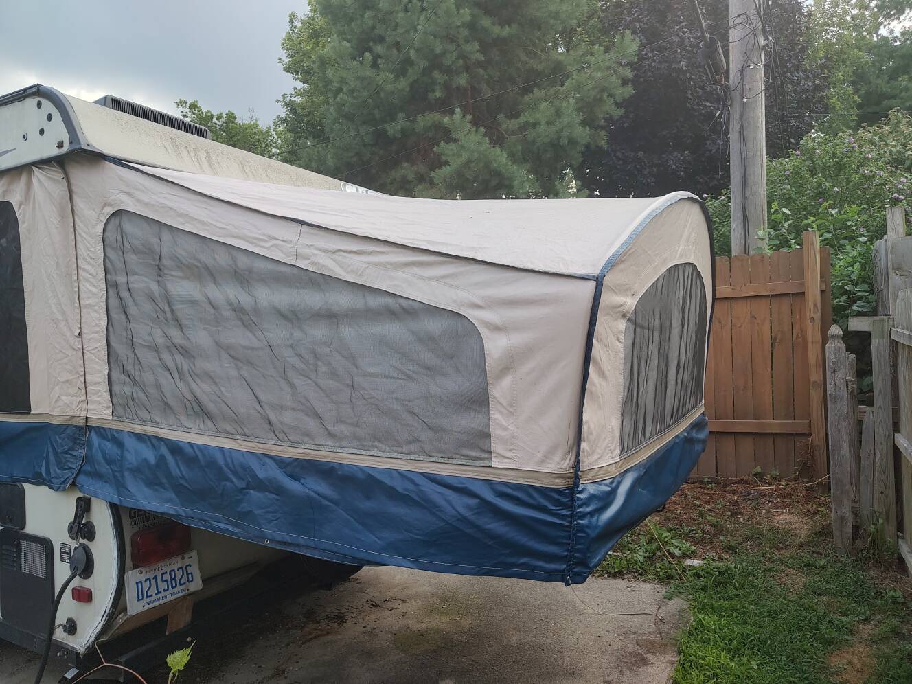 A photo of this 2013 Coachmen CLIPPER 1285SST