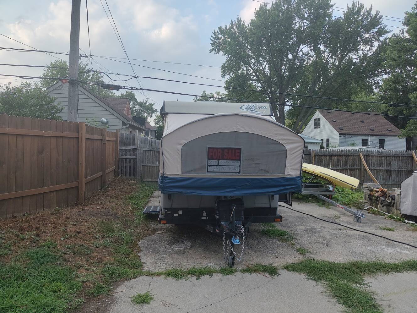 A photo of this 2013 Coachmen CLIPPER 1285SST