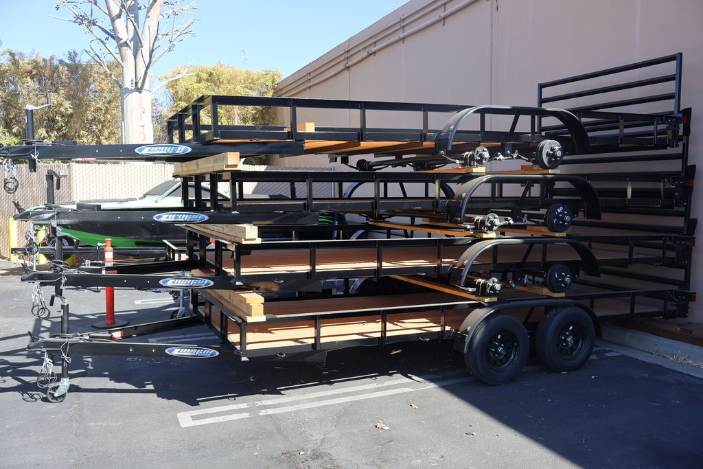 2025 Zieman F 816 WOOD BED TRAILER W ELECTRIC BRAKES in chatsworth CA