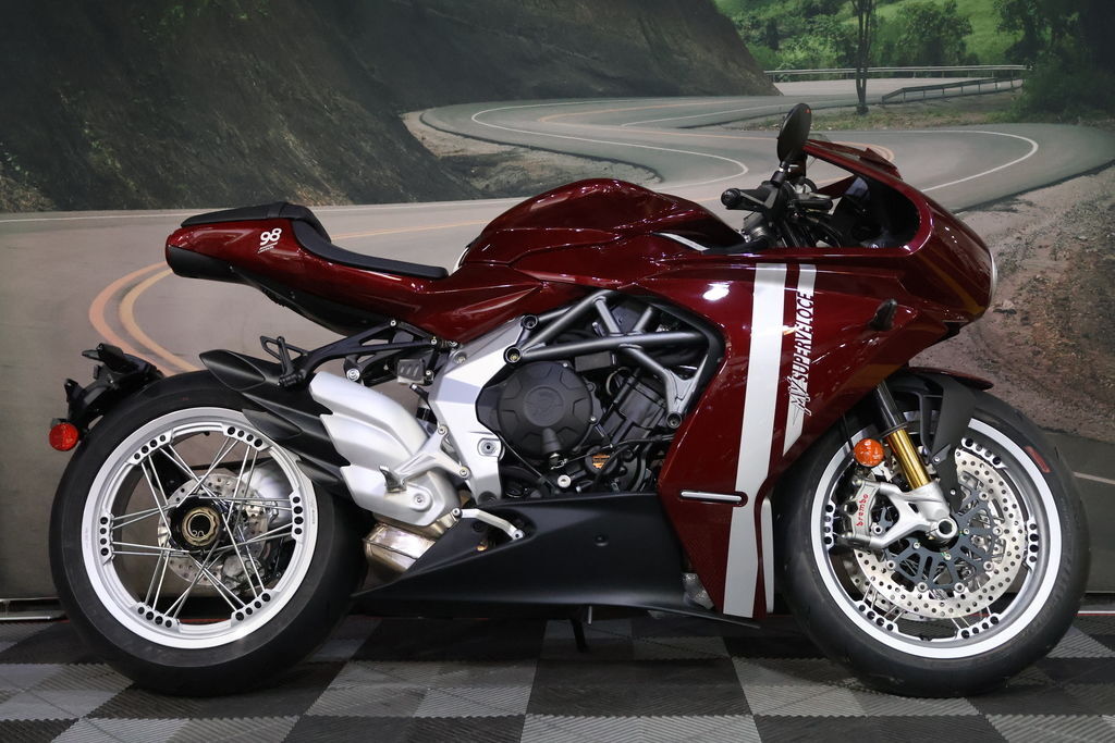 2024 Mv Agusta Superveloce 98 BASE in Chatsworth, CA