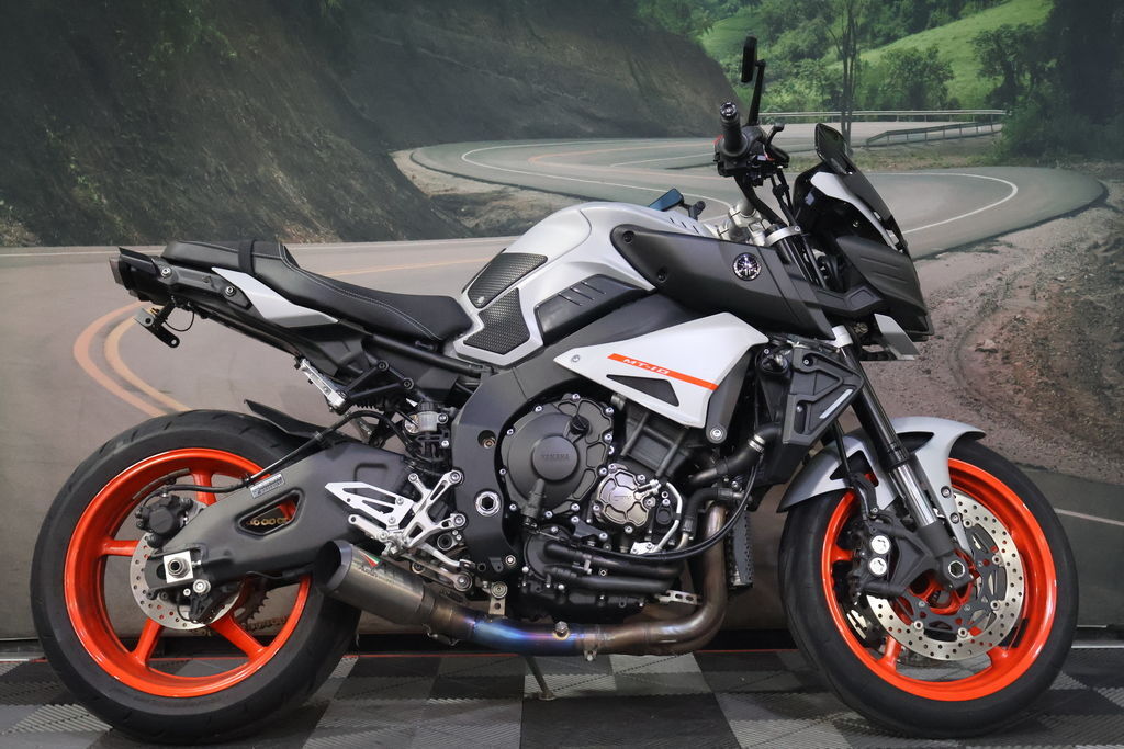 2019 Yamaha MT-10 10 in Chatsworth, CA