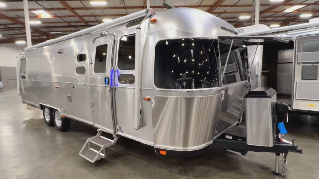 A photo of this 2026 Airstream Classic 30RB