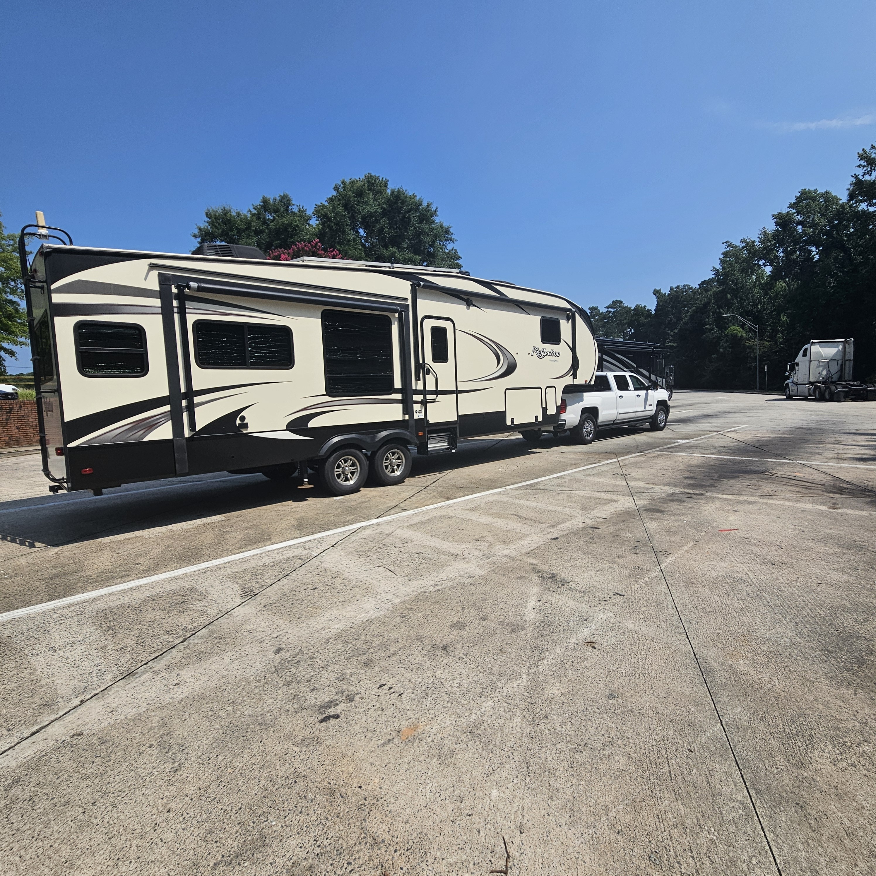 2019 Grand Design REFLECTION 337RLS RV
