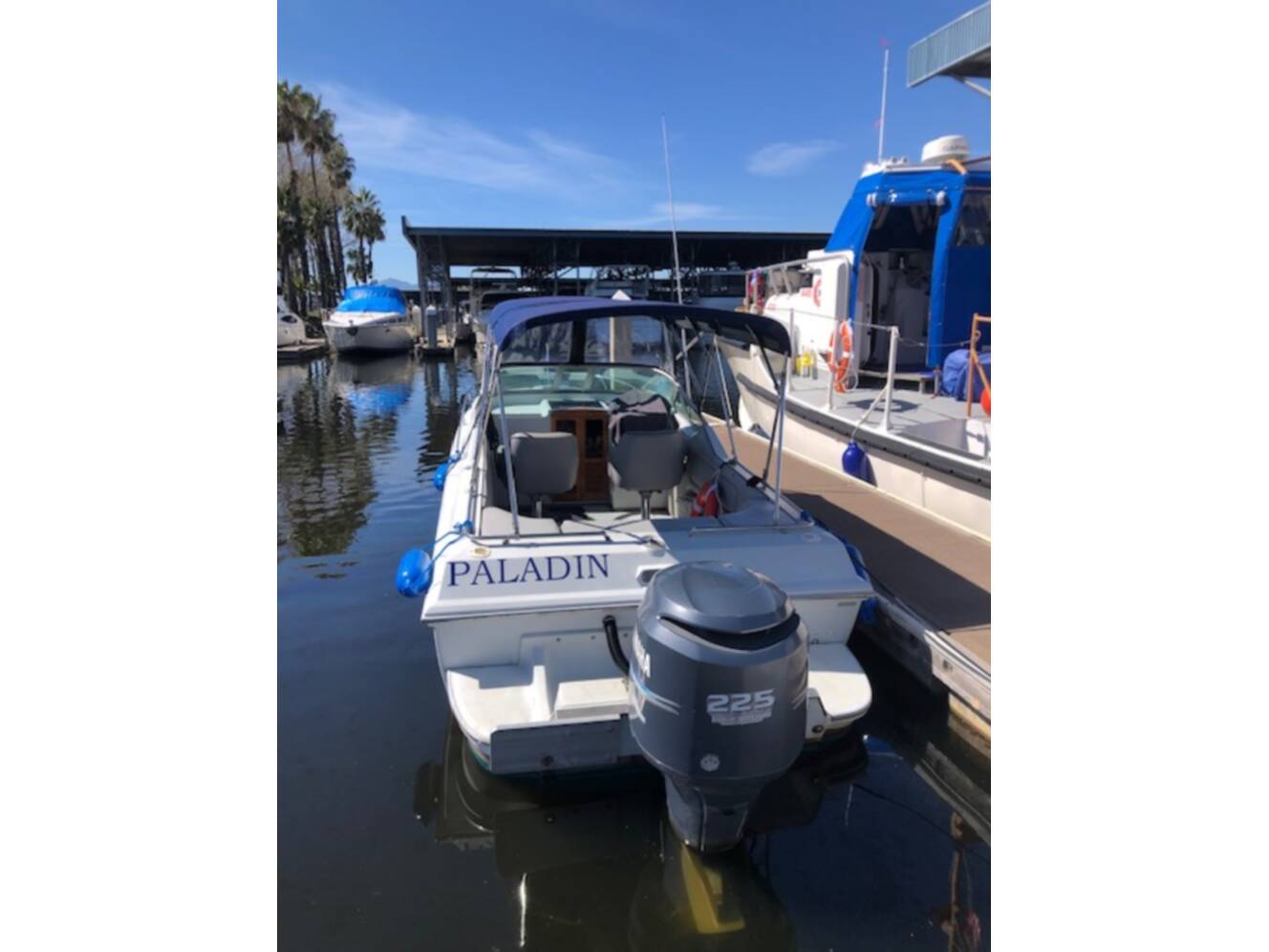 A photo of this 1989 Boston Whaler TEMPTATION 2200