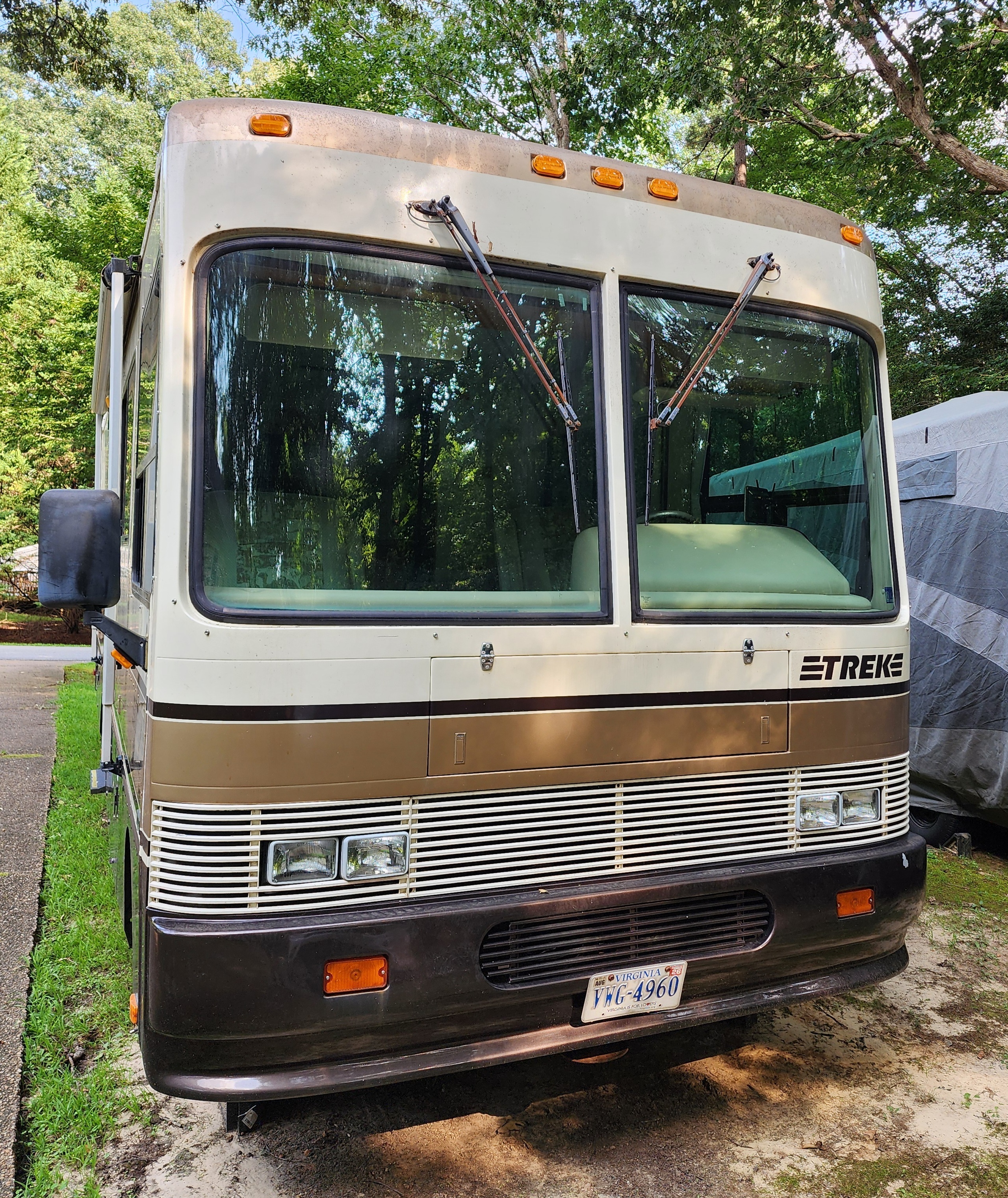1997 Safari TREK P30 RWD in williamsburg VA