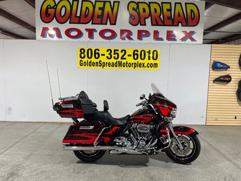 2017 Harley-Davidson ULTRA CVO in Amarillo, TX