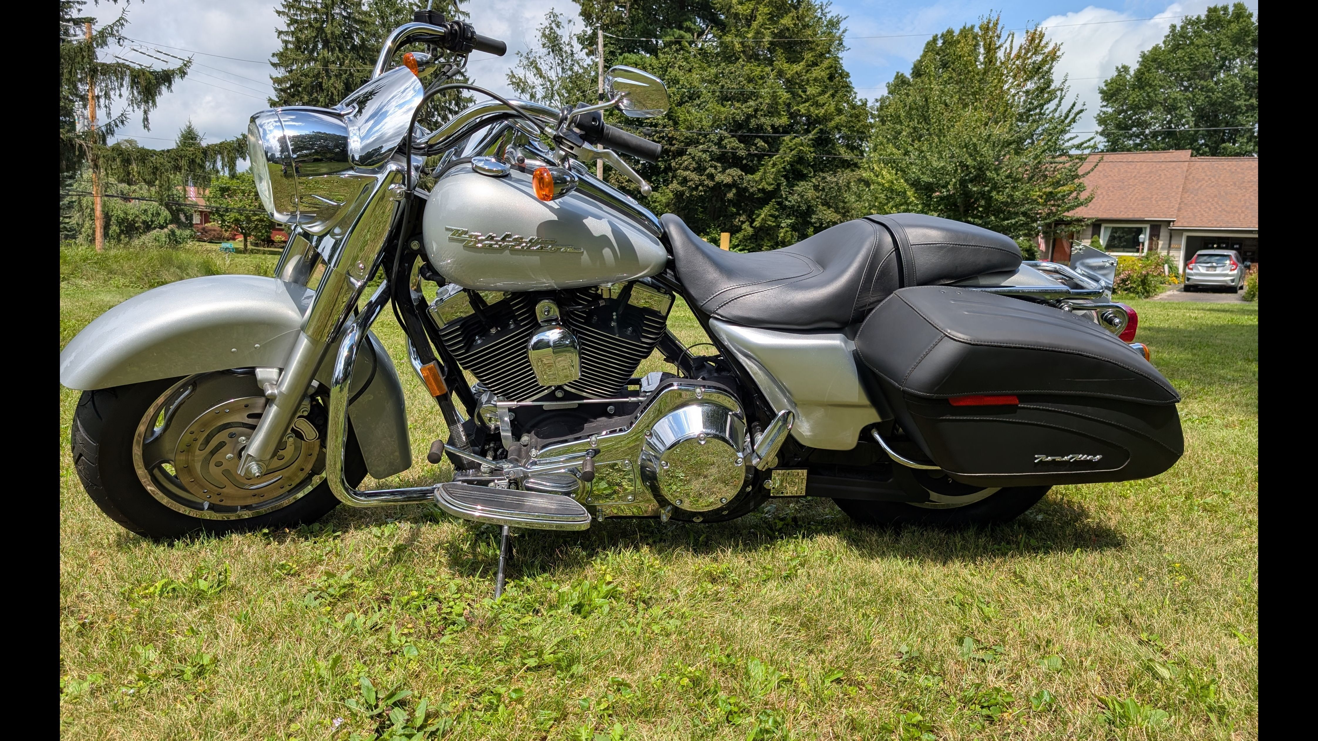 2004 Harley-Davidson ROAD KING CUSTOM CUSTOM in Massillon, OH