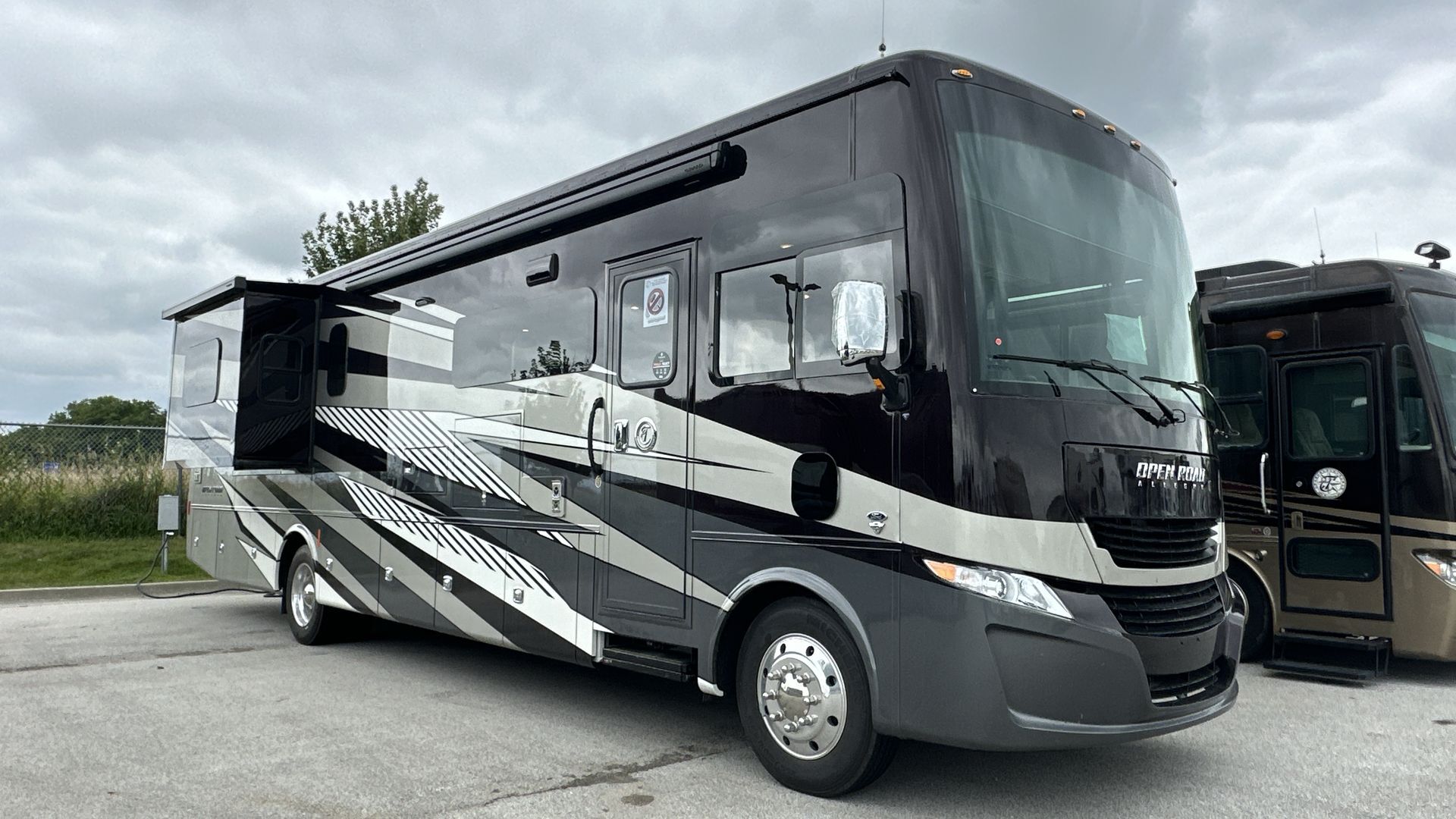 2025 Tiffin Motorhomes ALLEGRO OPEN ROAD 36UA in altoona IA