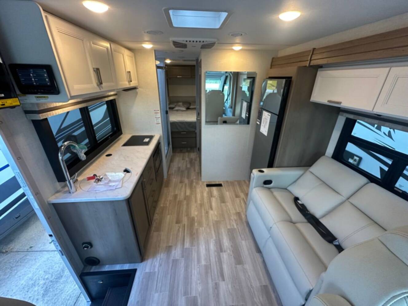 A photo of this 2026 Thor Motor Coach Axis 26.1