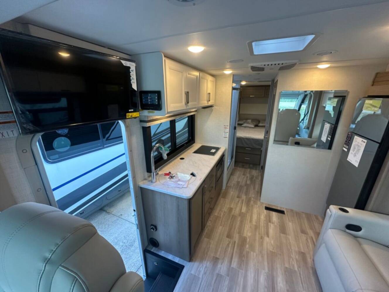 A photo of this 2026 Thor Motor Coach Axis 26.1