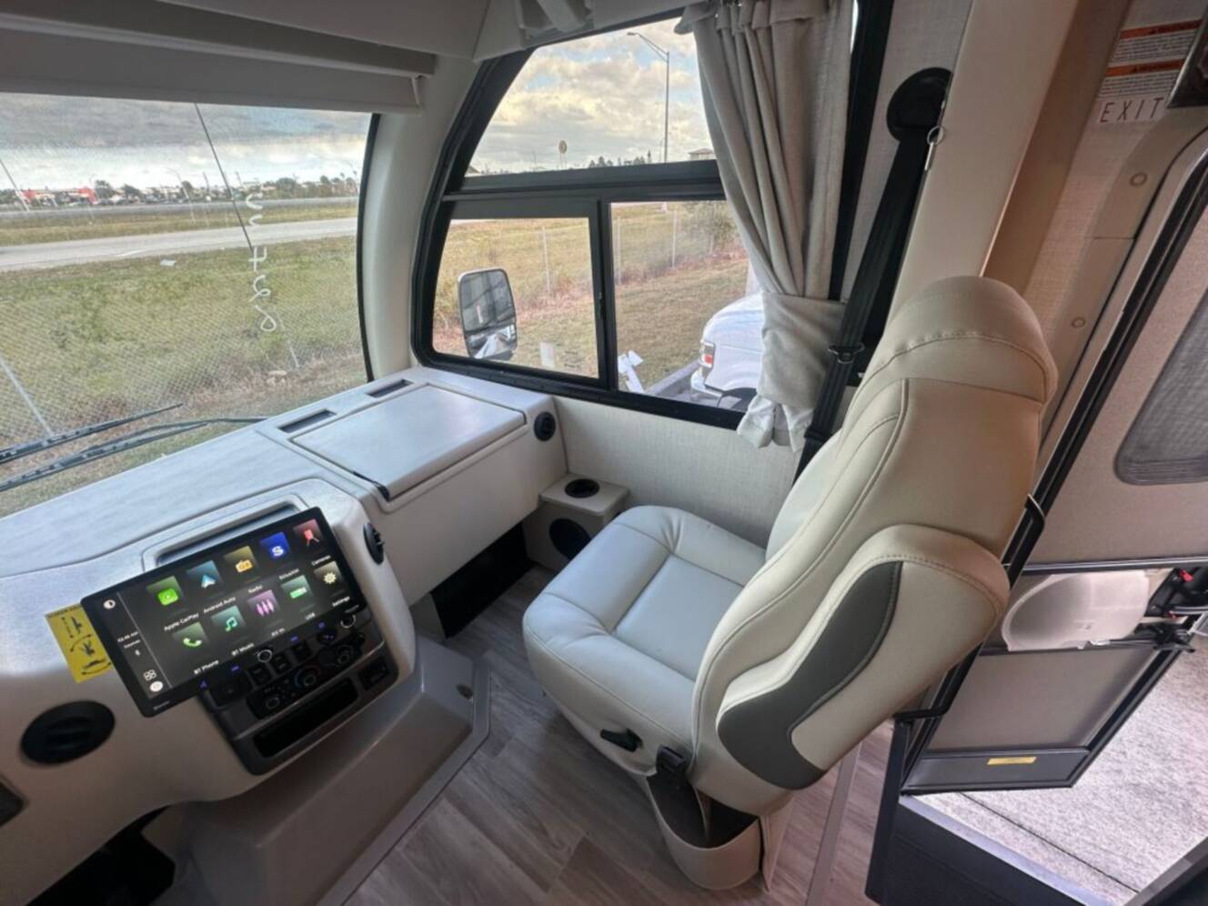 A photo of this 2026 Thor Motor Coach Axis 26.1