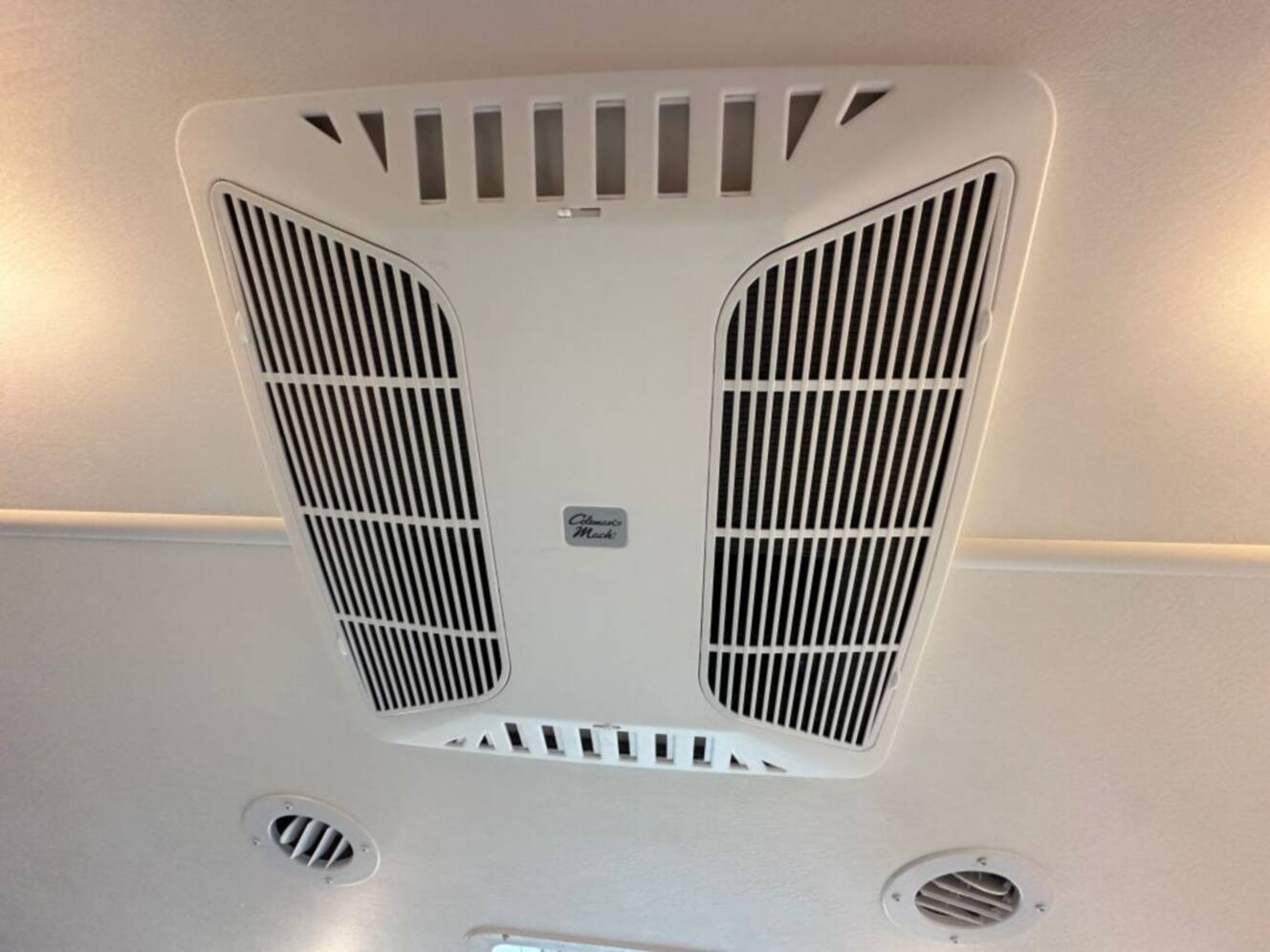 A photo of this 2026 Thor Motor Coach Axis 26.1