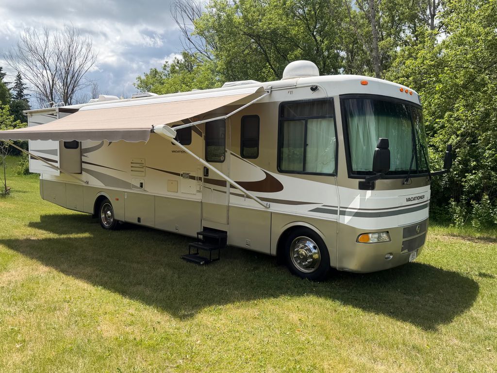 2003 Holiday Rambler Vacationer 36WDD in hudson WI