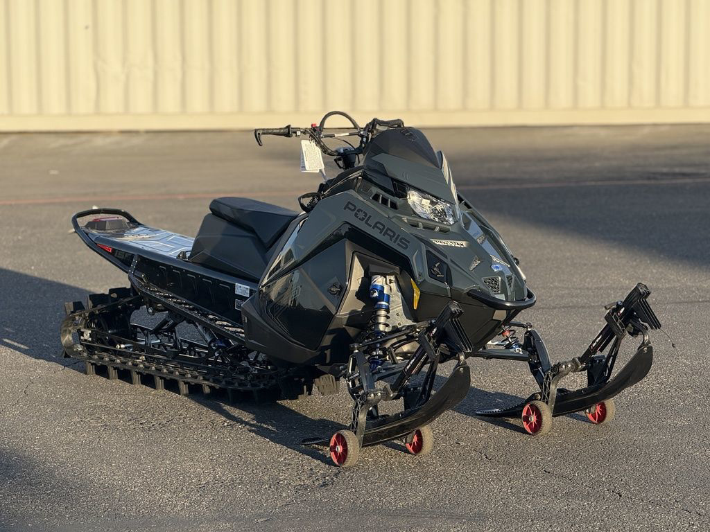 2026 Polaris 850 PRO RMK 155 Gloss Black / Blue Dusk 850 155 (3-INCH) in kennewick WA