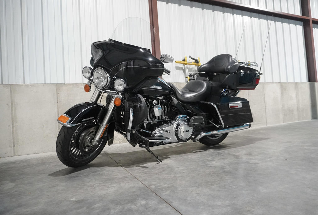 2013 Harley-Davidson FLHTK - Electra Glide Ultra Limited ULTRA LIMITED in Osage Beach, MO
