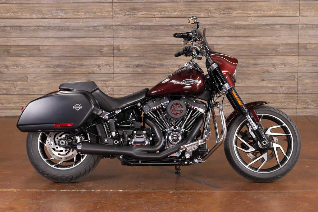 2018 Harley-Davidson FLSB - Softail Sport Glide in Alton, IL