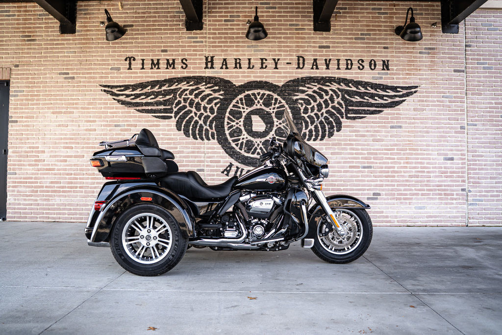 2023 Harley-Davidson FLHTCUTG - Tri Glide Ultra ULTRA CLASSIC in Augusta, GA