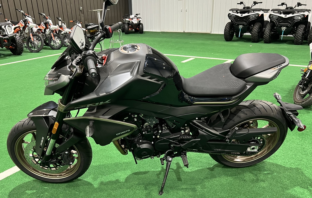 2024 CFMOTO CF800-7US in Ashland, KY