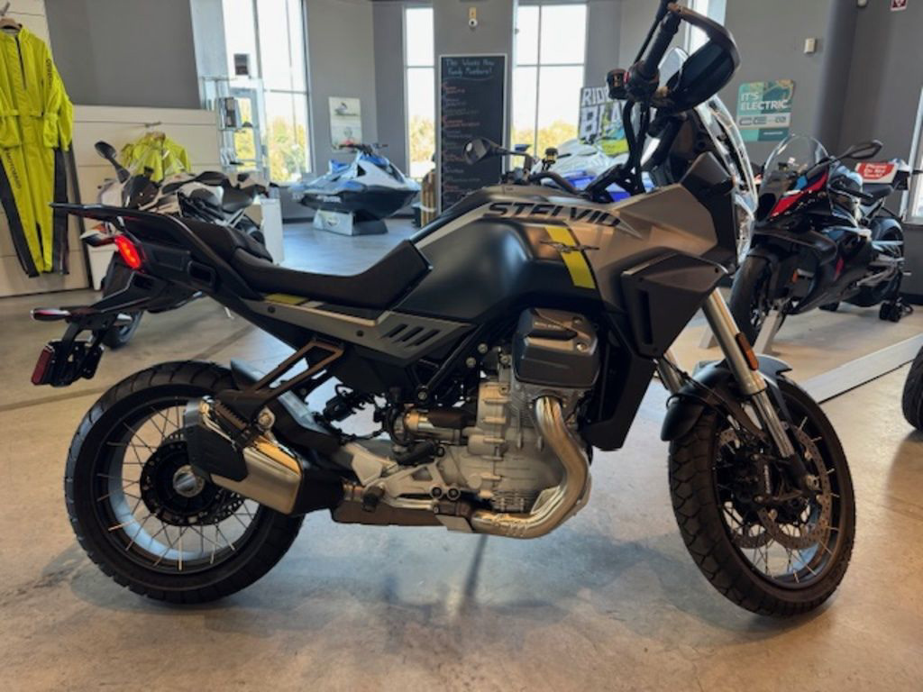 2024 Moto Guzzi Stelvio NERO VULCANO BASE in Camp Hill, PA