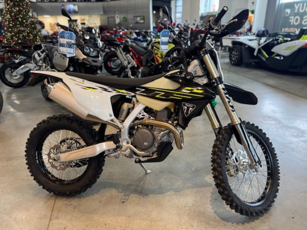 2026 Triumph TF 450-E Jet Black/Pure White 450-E in Camp Hill, PA