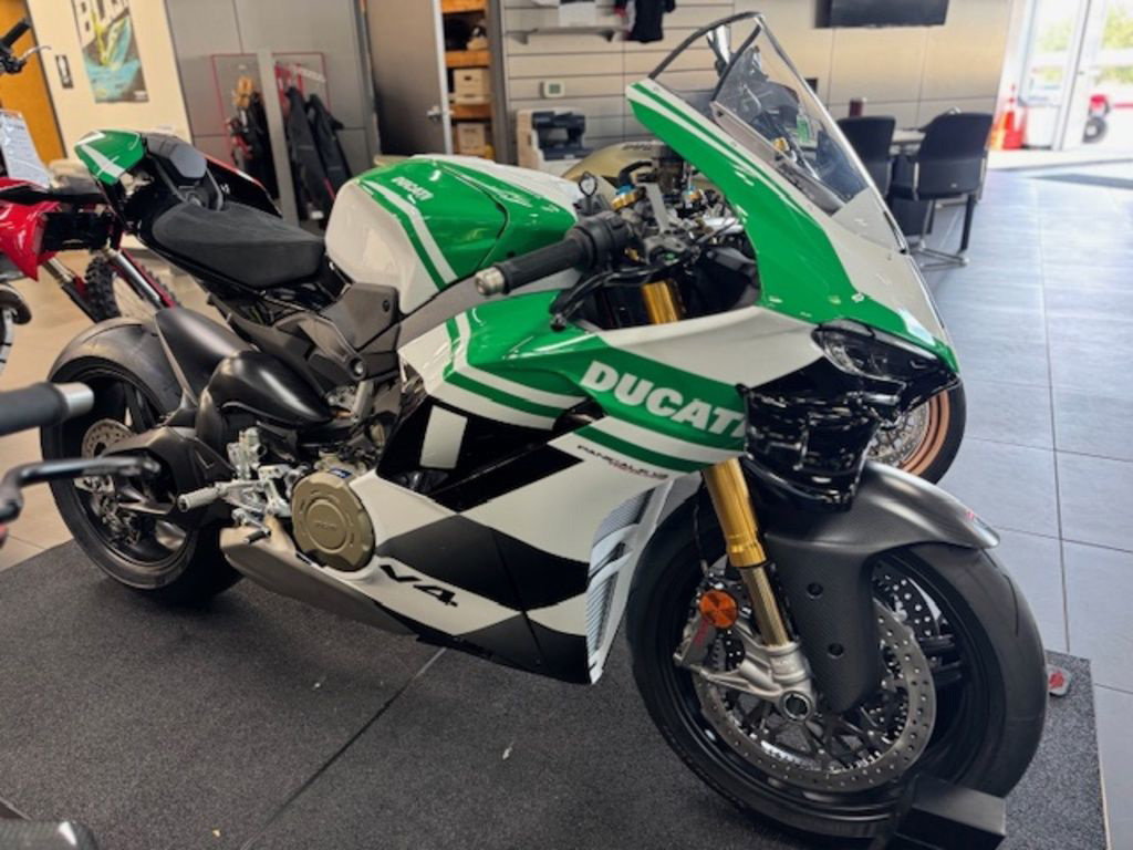 2025 Ducati Panigale V4 Tricolore V4 in Camp Hill, PA