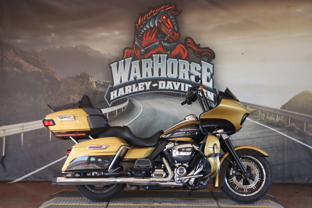 2017 Harley-Davidson Road Glide Ultra ULTRA in Ocala, FL
