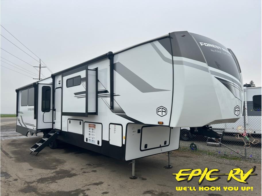2026 Forest River Sandpiper 3800RK RV