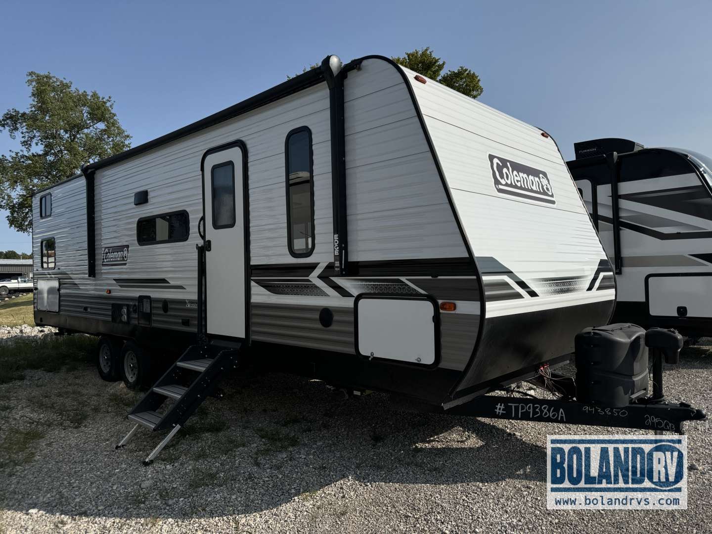 2022 Coleman Lantern 295QB in hannibal MO