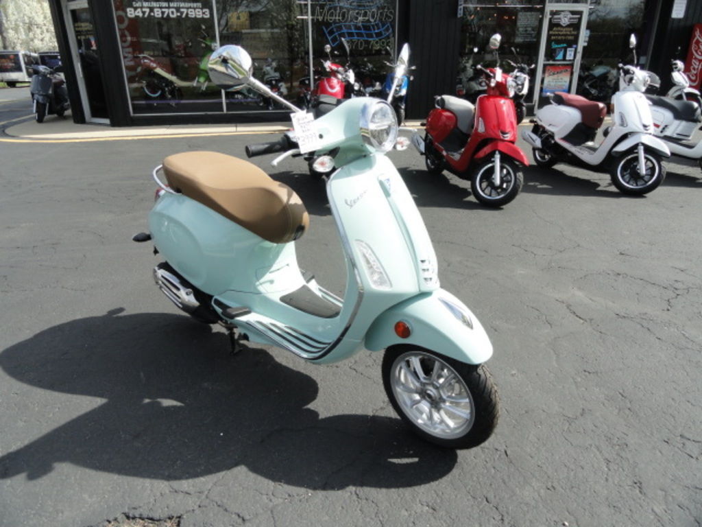 2023 Vespa Primavera 50 50 in Arlington Heights, IL