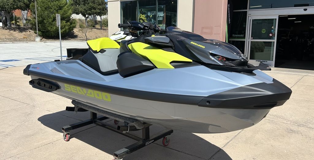 2025 Sea-Doo RXP-X 325 Tech, BRP Premium A, iBR Ice Metal / Manta in escondido CA