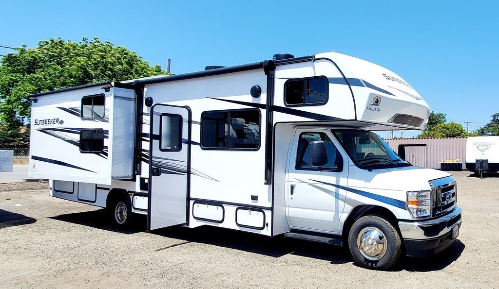 2024 Forest River Sunseeker LE 3250DSLE in morgan hill CA