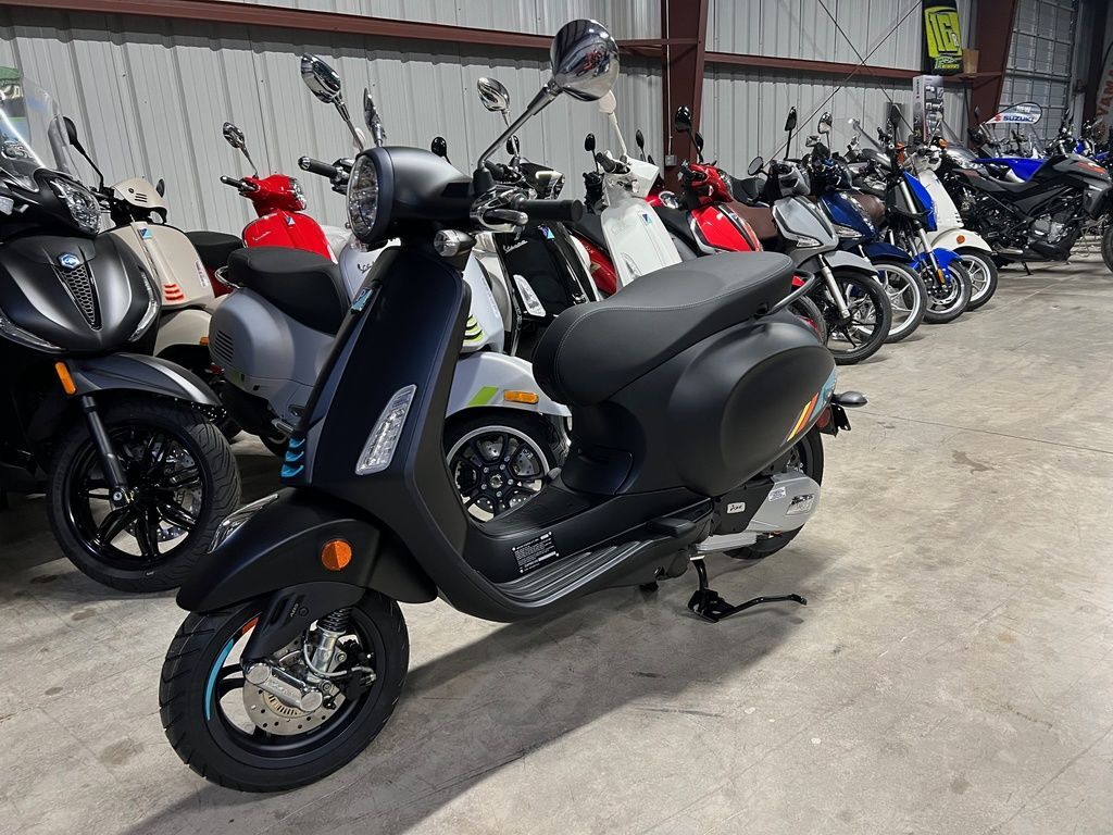 2024 Vespa Primavera 150 S 150 in Francis Creek, WI