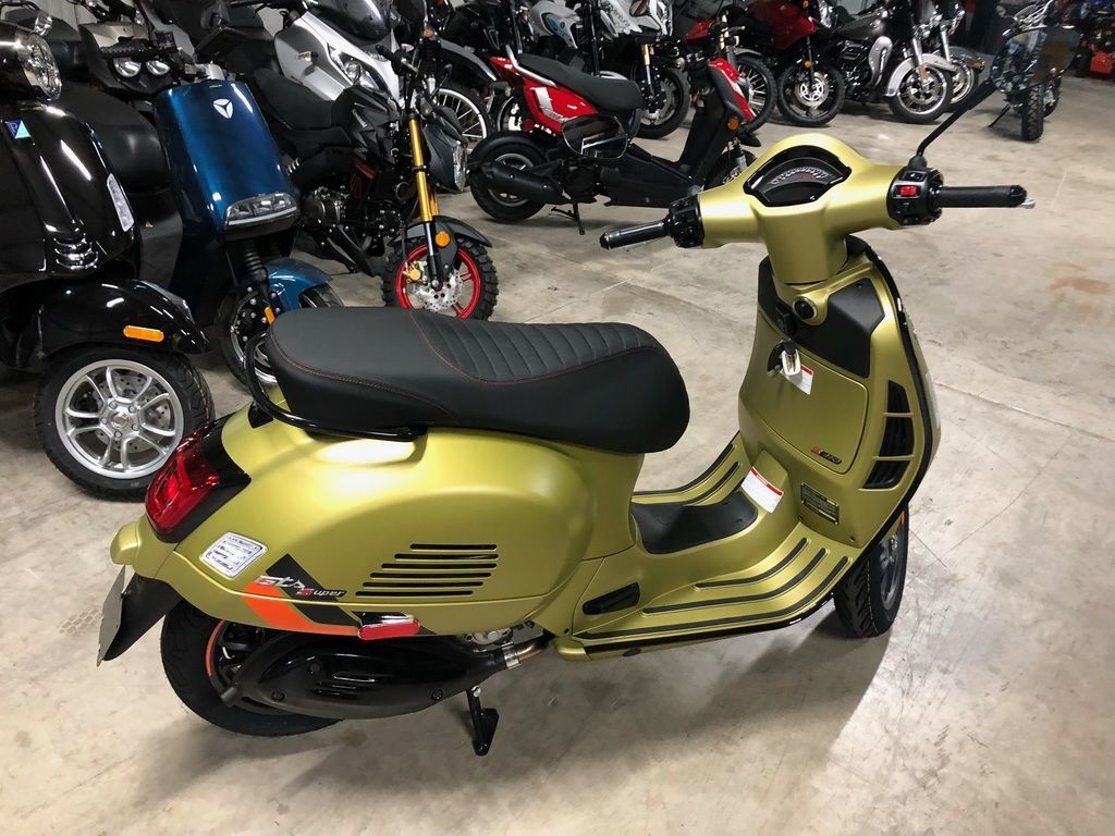 2025 Vespa GTS 310 SuperSport 310 SUPERSPORT in Francis Creek, WI