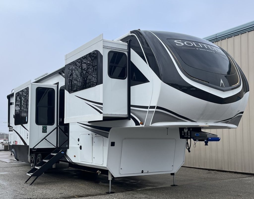 2026 Grand Design Solitude 380FL RV