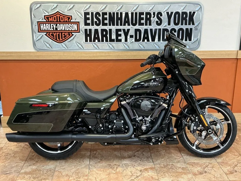 2026 Harley-Davidson® FLHX - Street Glide®